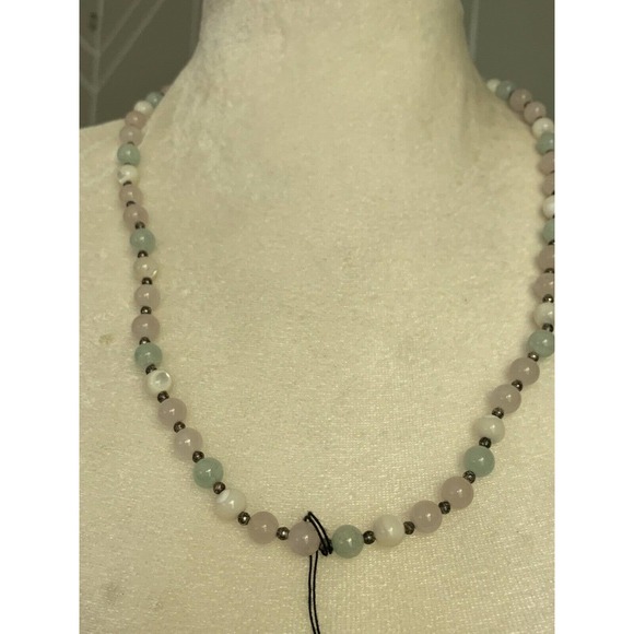 Vintage Gemstone Beaded Necklace Mother of Pearl - Picture 7 of 11